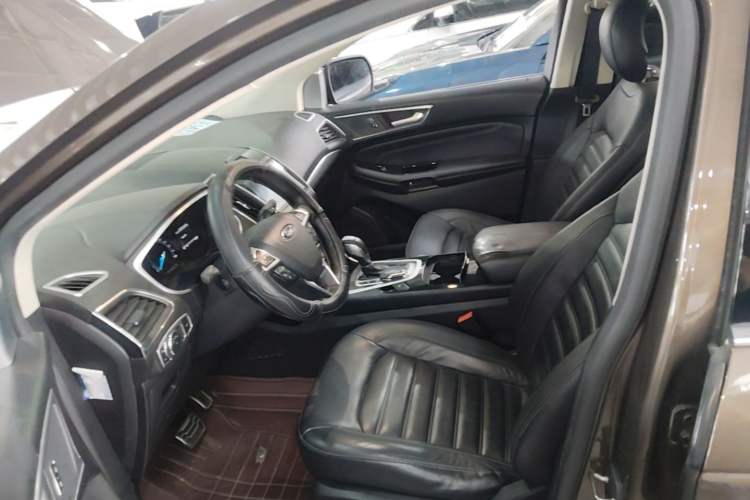 Used Ford Edge 2015 2.0T GTDi 4x4 High-Grade Model Left Front Seat