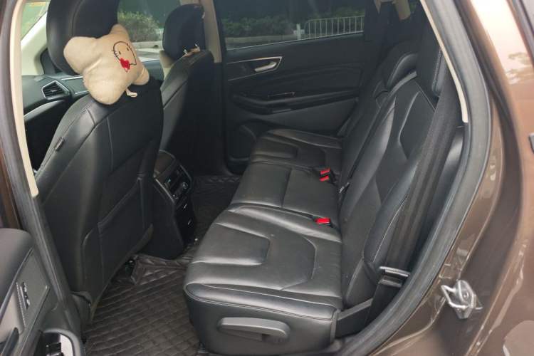 Used Ford Edge 2015 2.0T GTDi Four-Wheel Drive Prestige Model Left Rear Seat