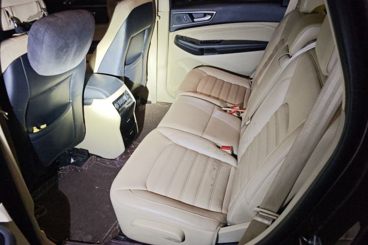 Used Ford Edge 2015 2.0T GTDi 4x4 High-Grade Model Left Rear Seat
