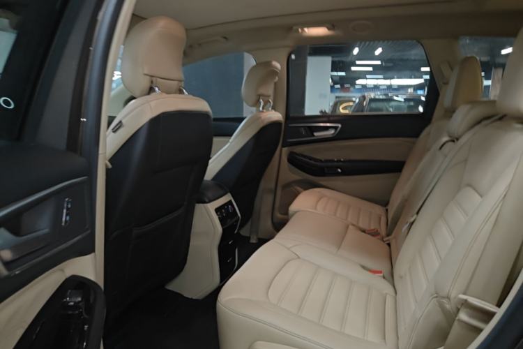 Used Ford Edge 2015 2.0T GTDi 4x4 High-Grade Model Left Rear Seat
