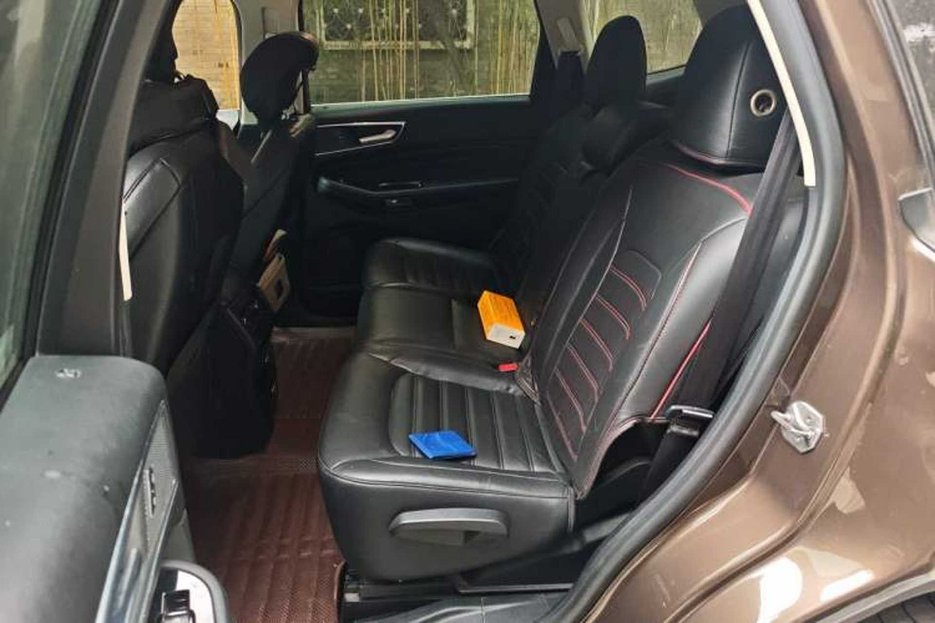 Used Ford Edge 2015 2.0T GTDi 4x4 High-Grade Model Left Rear Seat