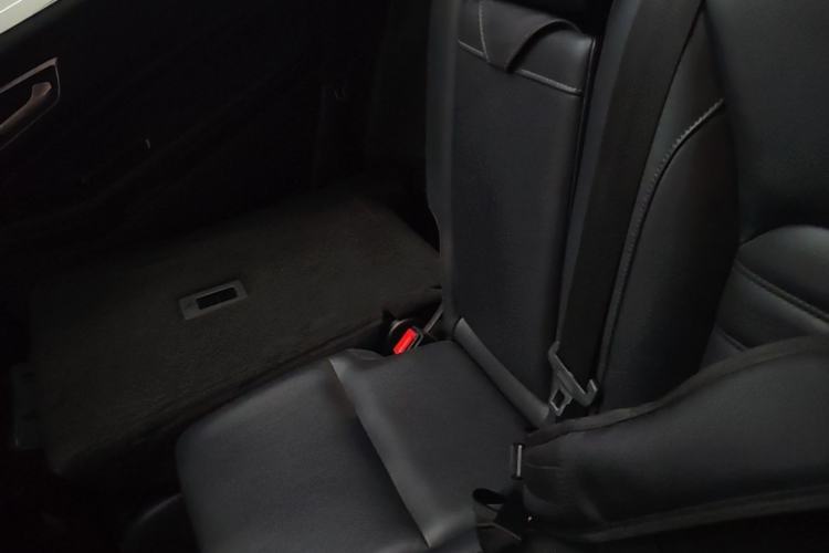 Used Ford Edge 2015 2.0T GTDi 4x4 High-Grade Model Left Rear Seat