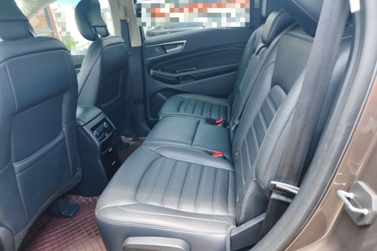 Used Ford Edge 2015 2.0T GTDi Two-Wheel-Drive High-Line Version Left Rear Seat