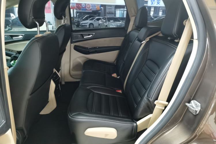 Used Ford Edge 2015 2.0T GTDi Two-Wheel-Drive Elite Edition Left Rear Seat