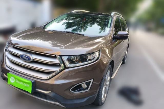 Ojetý Ford Edge 2015 2.0T GTDi Four-Wheel Drive Prestige Model