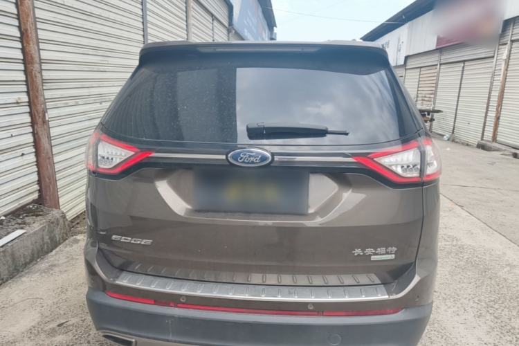 Used Ford Edge 2015 2.0T GTDi Two-Wheel-Drive High-Line Version Rear