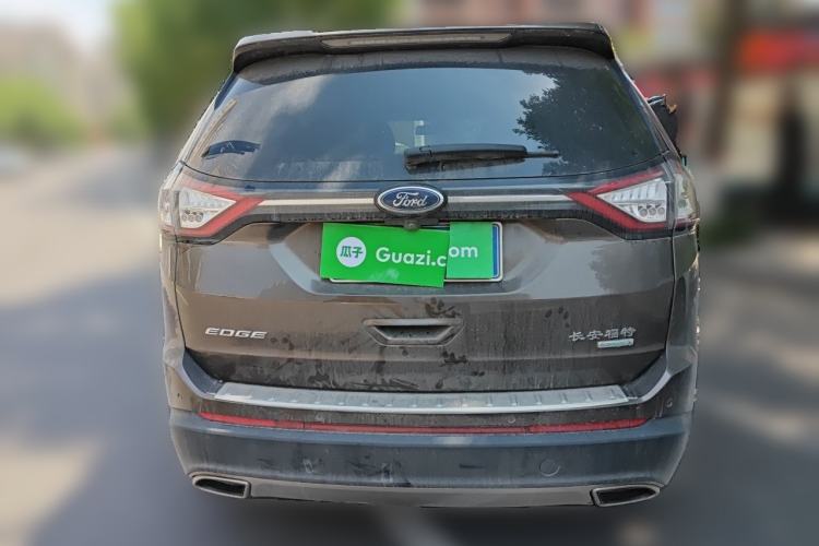Used Ford Edge 2015 2.0T GTDi Two-Wheel-Drive Platinum Edition Rear