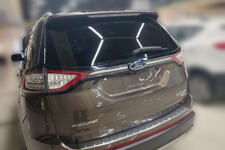 Used Ford Edge 2015 2.0T GTDi 4x4 High-Grade Model Rear Left 45 Deg