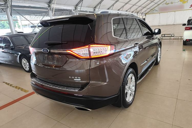 Used Ford Edge 2015 2.0T GTDi Two-Wheel-Drive High-Line Version Rear Right 45 Deg