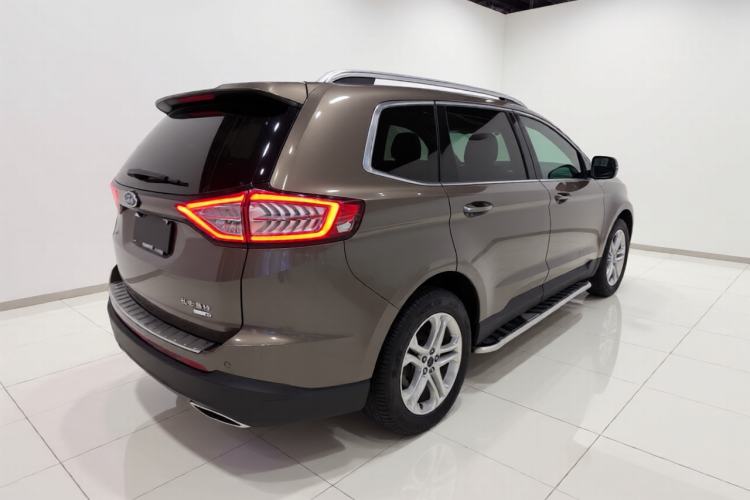 Used Ford Edge 2015 2.0T GTDi 4x4 High-Grade Model Rear Right 45 Deg