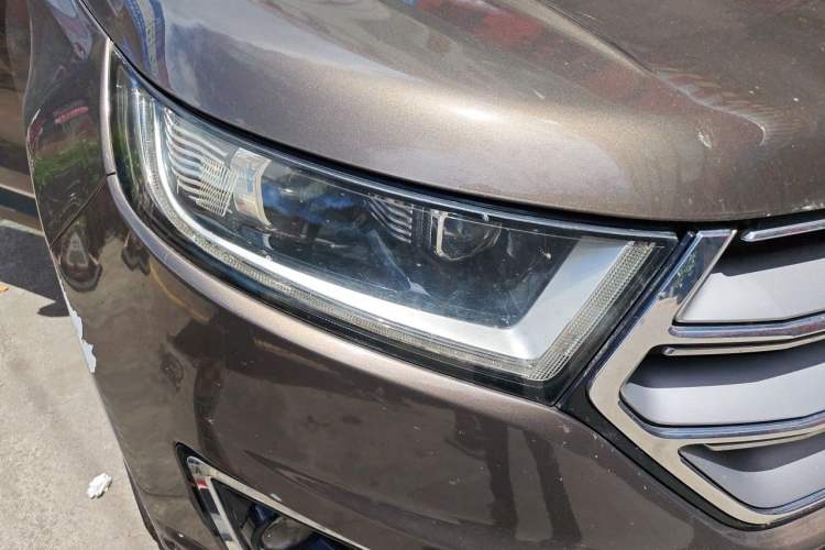 Used Ford Edge 2015 2.0T GTDi Four-Wheel Drive Prestige Model Right Front Headlight