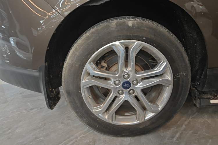 Used Ford Edge 2015 2.0T GTDi 4x4 High-Grade Model Right Rear Wheel Hub