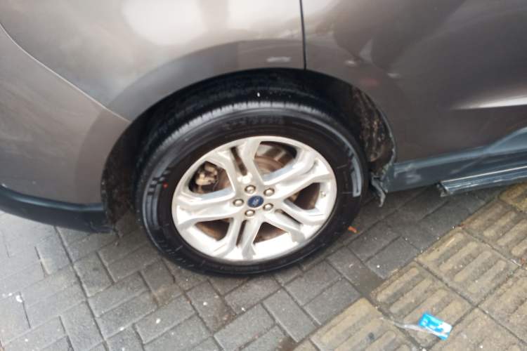 Used Ford Edge 2015 2.0T GTDi 4x4 High-Grade Model Right Rear Wheel Hub