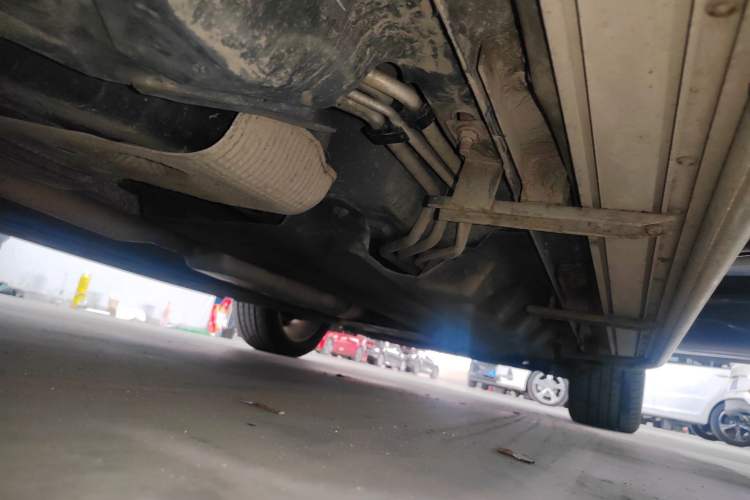 Used Ford Edge 2015 2.0T GTDi Four-Wheel Drive Prestige Model Right Side Sill