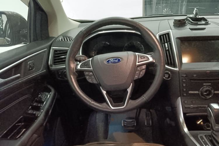 Used Ford Edge 2015 2.7T GTDi 4x4 Prestige 7-Seater Steering Wheel