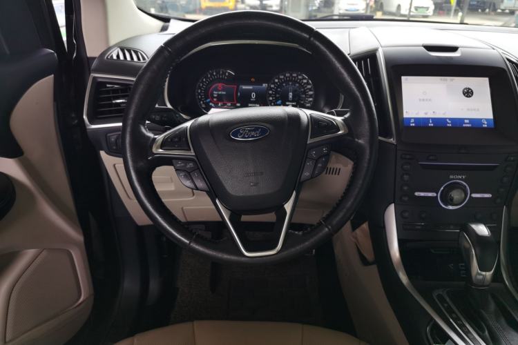 Used Ford Edge 2015 2.0T GTDi Four-Wheel Drive Prestige Model Steering Wheel