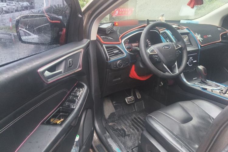 Used Ford Edge 2015 2.0T GTDi Four-Wheel Drive Prestige Model Driver Seat