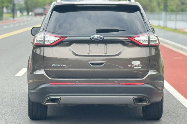 Used Ford Edge 2015 2.0T GTDi Two-Wheel-Drive Elite Edition Exterior 5
