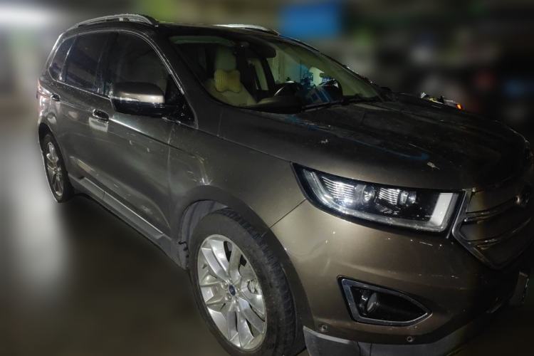 Used Ford Edge 2015 2.0T GTDi Four-Wheel Drive Prestige Model Front Right 45 Deg