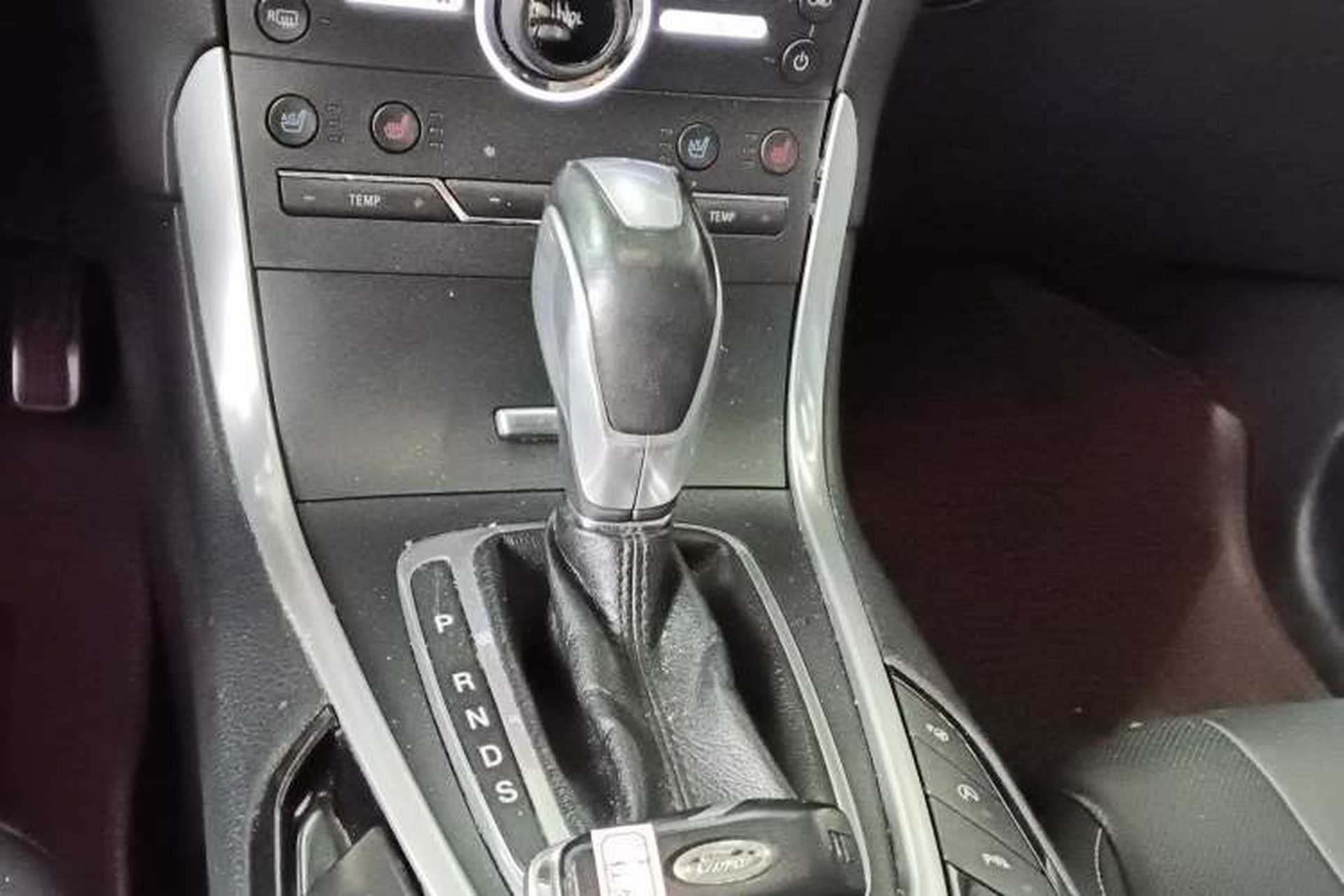 Used Ford Edge 2015 2.0T GTDi Four-Wheel Drive Prestige Model Gear Lever