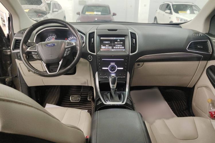 Used Ford Edge 2015 2.0T GTDi Four-Wheel Drive Prestige Model Interior 3