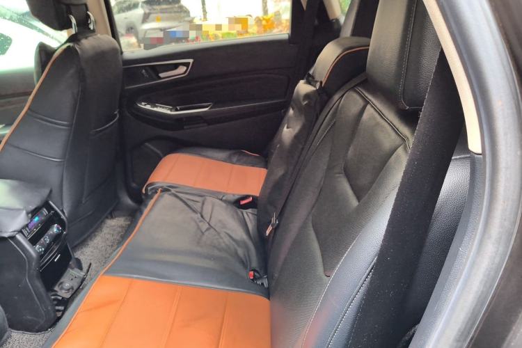 Used Ford Edge 2015 2.0T GTDi Four-Wheel Drive Prestige Model Left Rear Seat