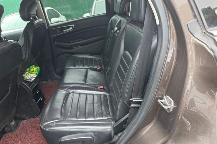 Used Ford Edge 2015 2.0T GTDi 4x4 High-Grade Model Left Rear Seat