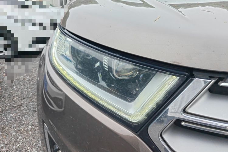 Used Ford Edge 2015 2.0T GTDi 4x4 High-Grade Model Right Front Headlight