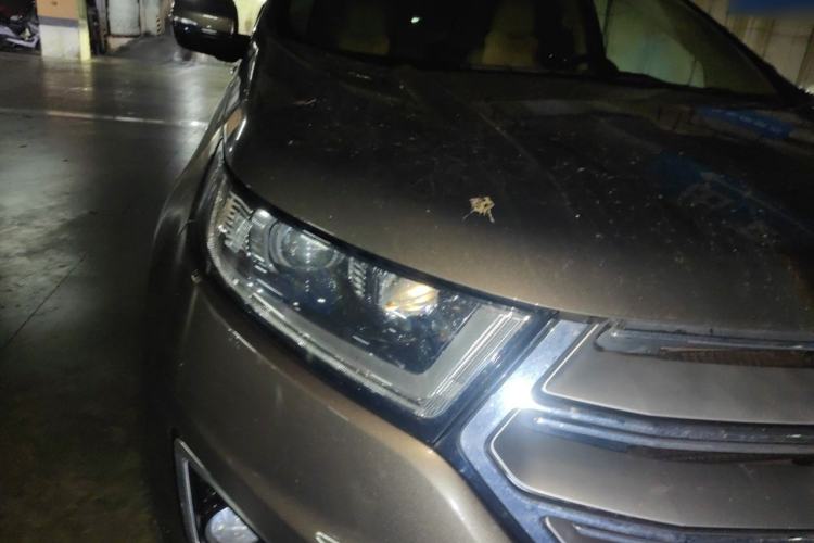 Used Ford Edge 2015 2.0T GTDi Four-Wheel Drive Prestige Model Right Front Headlight