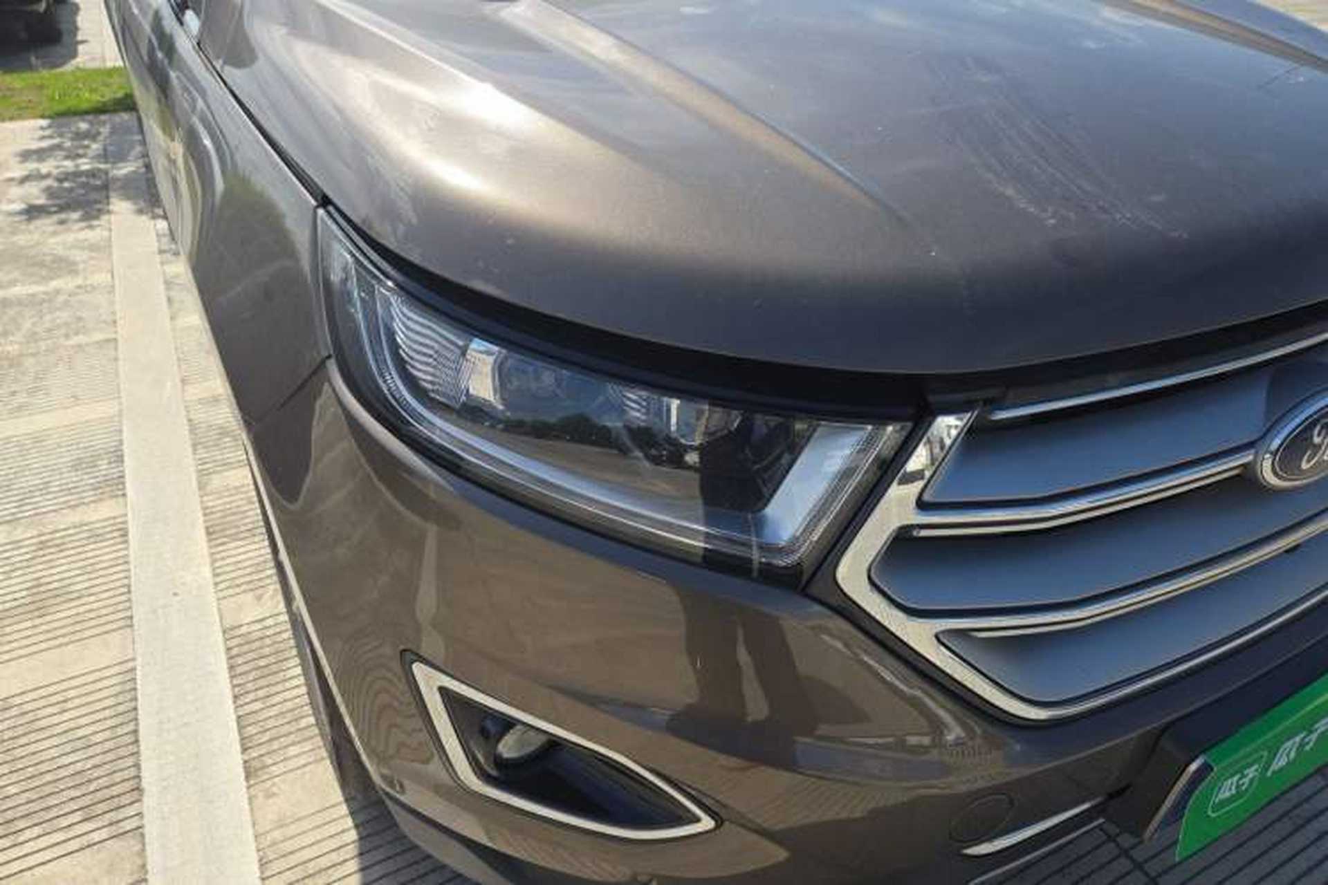 Used Ford Edge 2015 2.0T GTDi Four-Wheel Drive Prestige Model Right Front Headlight