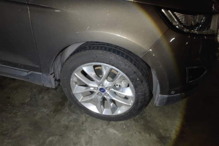 Used Ford Edge 2015 2.0T GTDi Four-Wheel Drive Prestige Model Right Front Wheel Hub