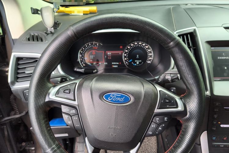 Used Ford Edge 2015 2.0T GTDi Four-Wheel Drive Prestige Model Steering Wheel