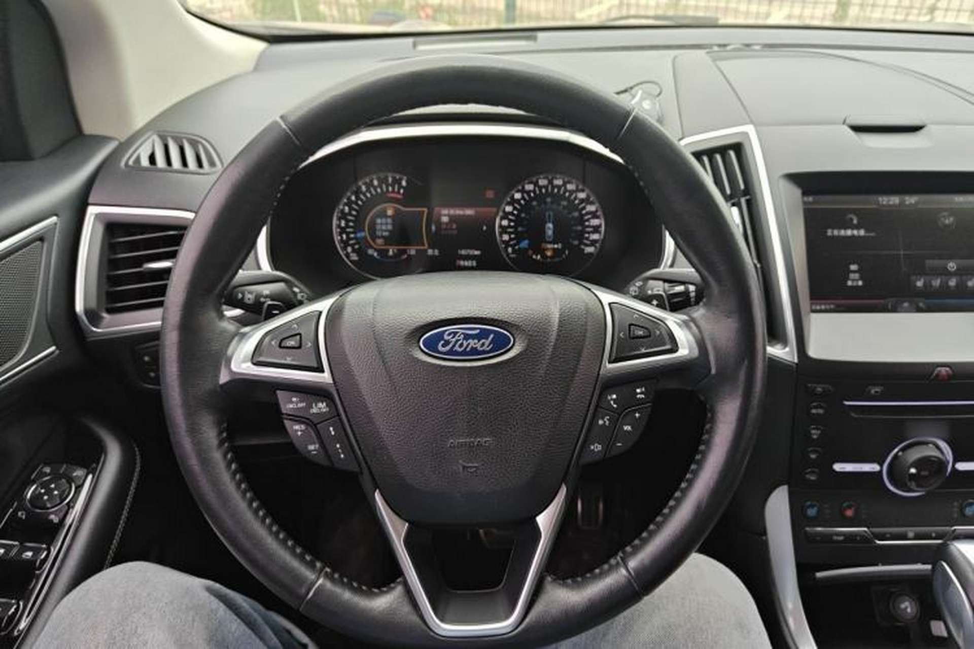 Used Ford Edge 2015 2.0T GTDi Four-Wheel Drive Prestige Model Steering Wheel