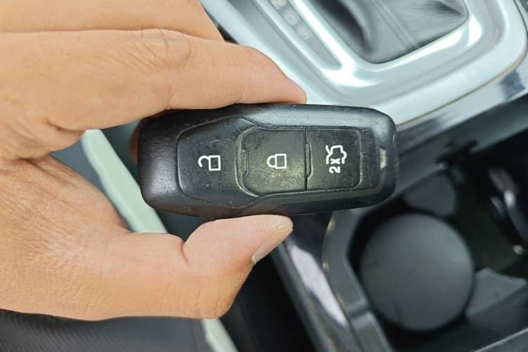 Used Ford Edge 2015 2.0T GTDi 4x4 High-Grade Model Vehicle Key