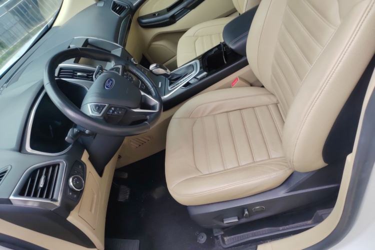 Used Ford Edge 2015 2.0T GTDi 4x4 High-Grade Model Left Front Seat