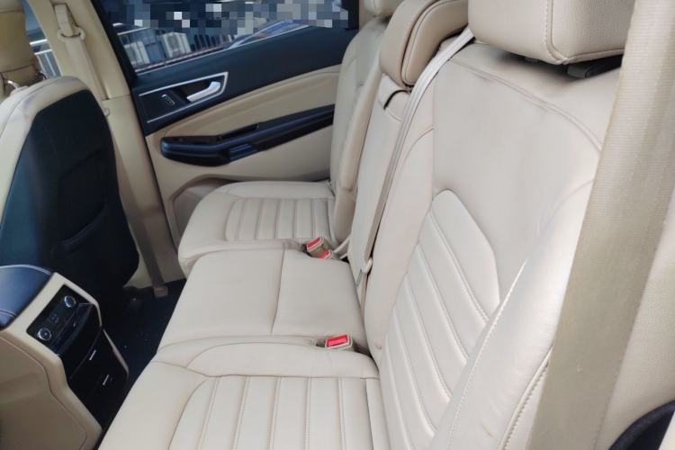 Used Ford Edge 2015 2.0T GTDi 4x4 High-Grade Model Left Rear Seat
