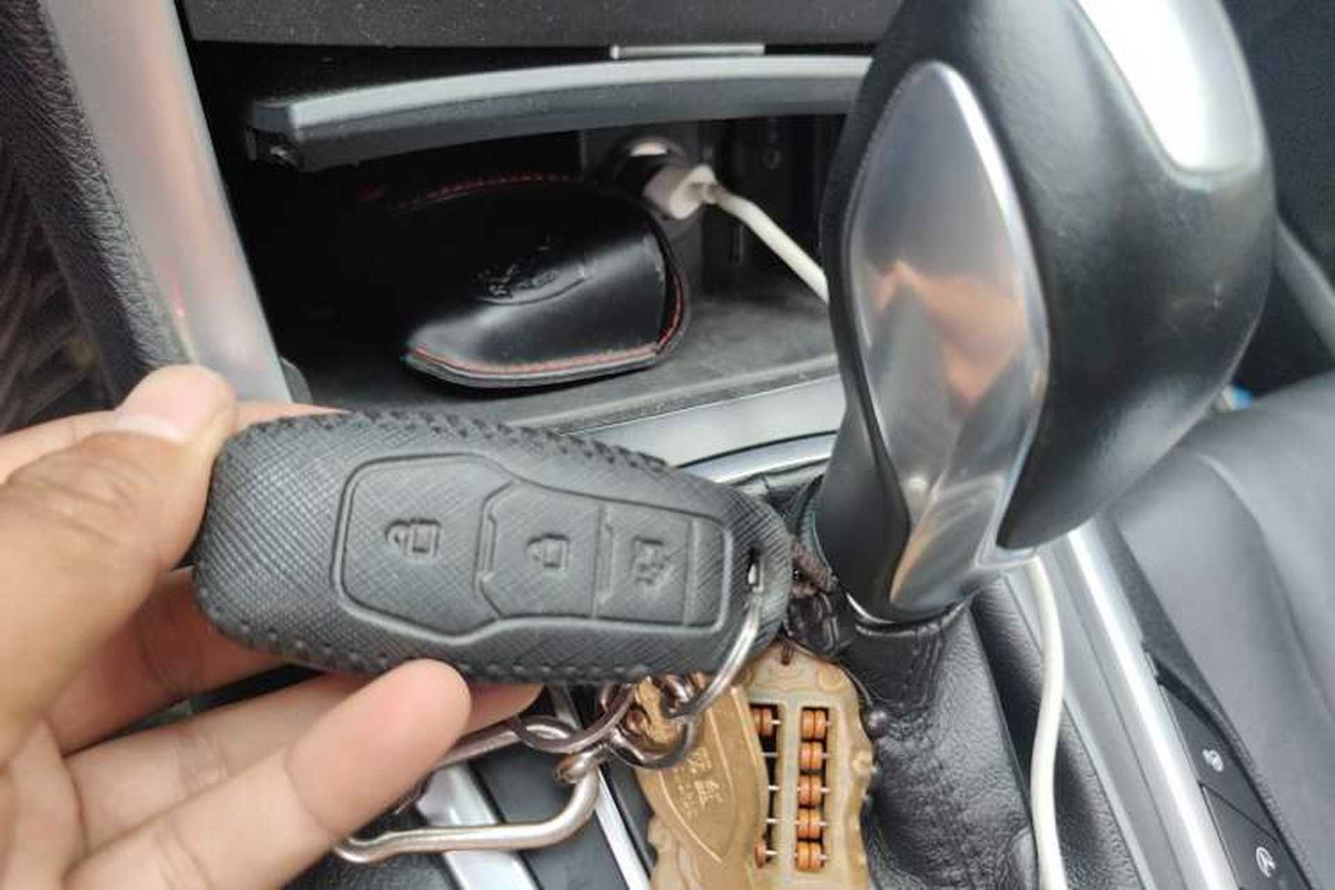 Used Ford Edge 2015 2.0T GTDi Four-Wheel Drive Prestige Model Vehicle Key