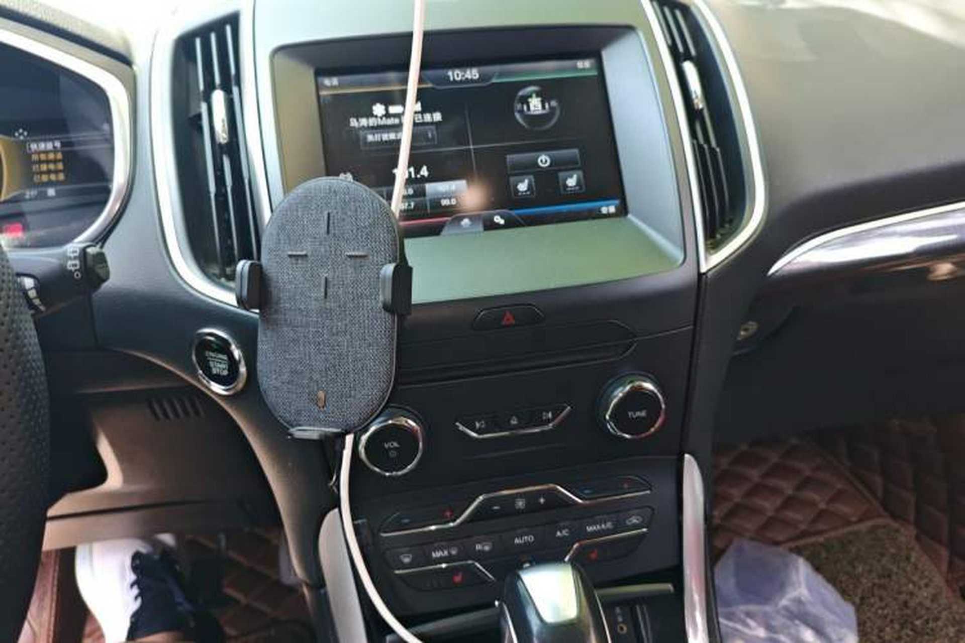 Used Ford Edge 2015 2.0T GTDi Two-Wheel-Drive High-Line Version Audio And AC Panel