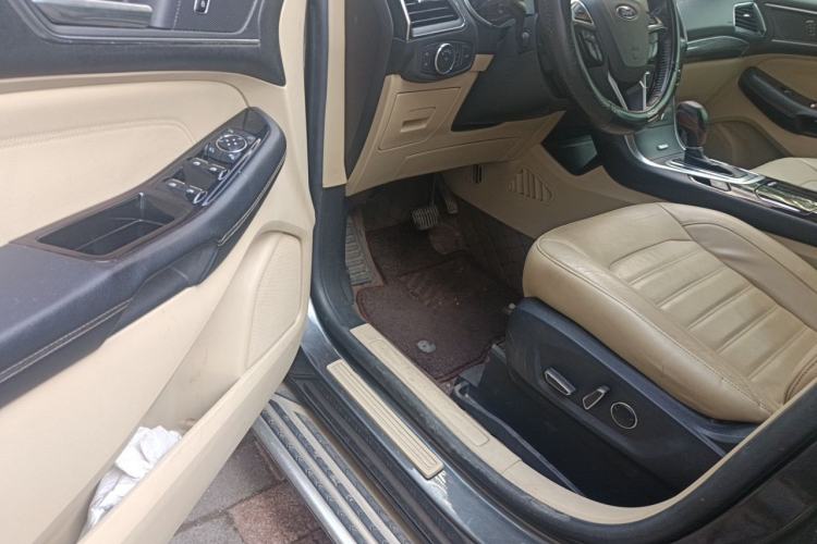 Used Ford Edge 2015 2.0T GTDi 4x4 High-Grade Model Driver Seat