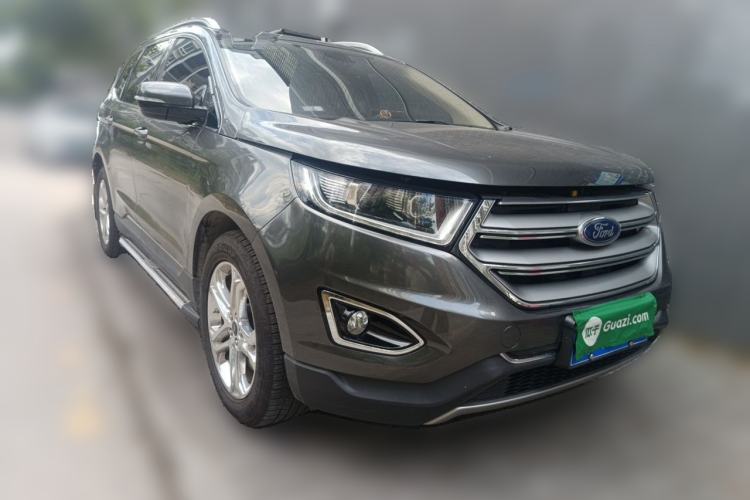 Used Ford Edge 2015 2.0T GTDi 4x4 High-Grade Model Front Right 45 Deg