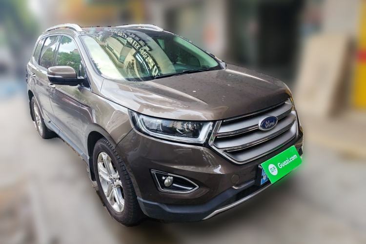 Used Ford Edge 2015 2.0T GTDi 4x4 High-Grade Model Front Right 45 Deg