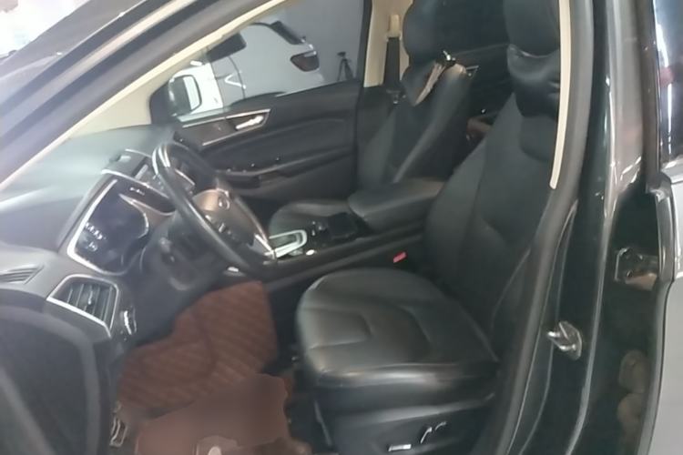 Used Ford Edge 2015 2.0T GTDi Four-Wheel Drive Prestige Model Left Front Seat