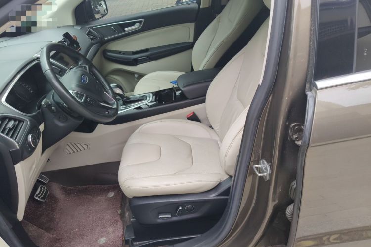 Used Ford Edge 2015 2.0T GTDi Four-Wheel Drive Prestige Model Left Front Seat