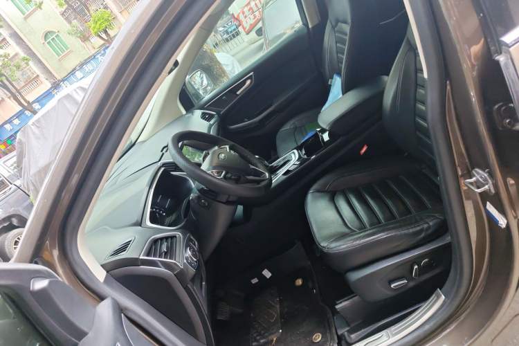 Used Ford Edge 2015 2.0T GTDi 4x4 High-Grade Model Left Front Seat