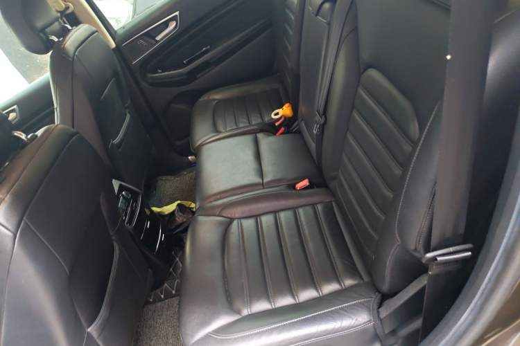 Used Ford Edge 2015 2.0T GTDi 4x4 High-Grade Model Left Rear Seat