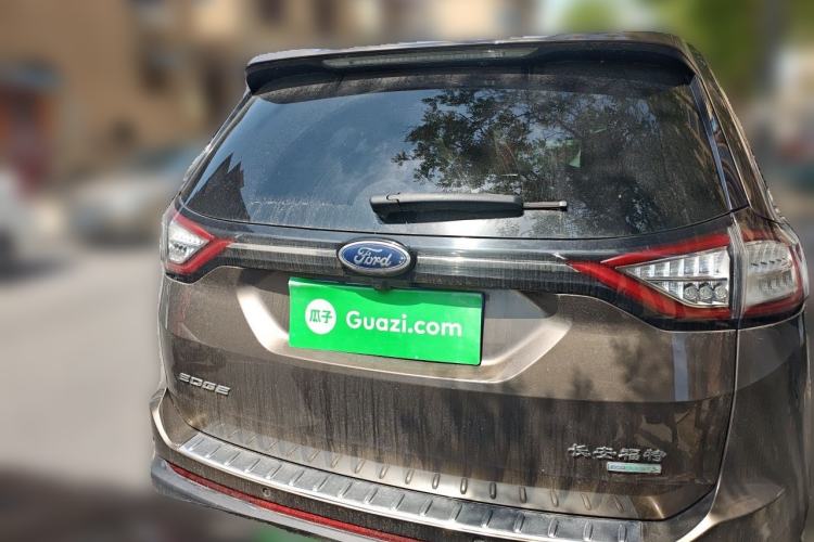 Used Ford Edge 2015 2.0T GTDi Two-Wheel-Drive High-Line Version Rear