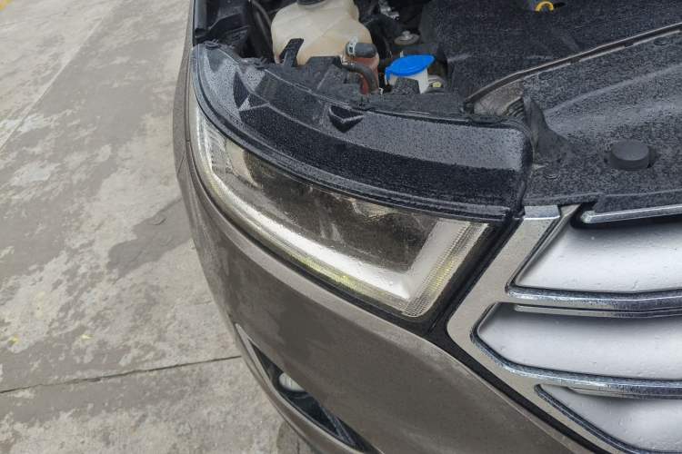 Used Ford Edge 2015 2.0T GTDi Four-Wheel Drive Prestige Model Right Front Headlight