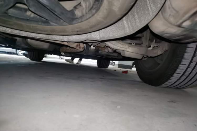 Used Ford Edge 2015 2.0T GTDi 4x4 High-Grade Model Chassis Rear Right