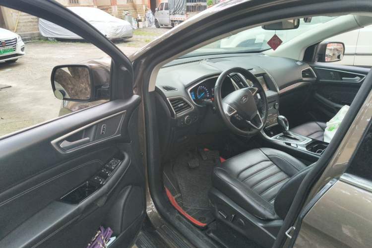 Used Ford Edge 2015 2.0T GTDi Two-Wheel-Drive High-Line Version Driver Seat