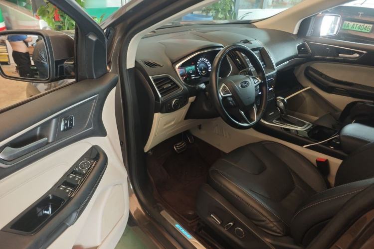 Used Ford Edge 2015 2.7T GTDi 4x4 Prestige 7-Seater Driver Seat